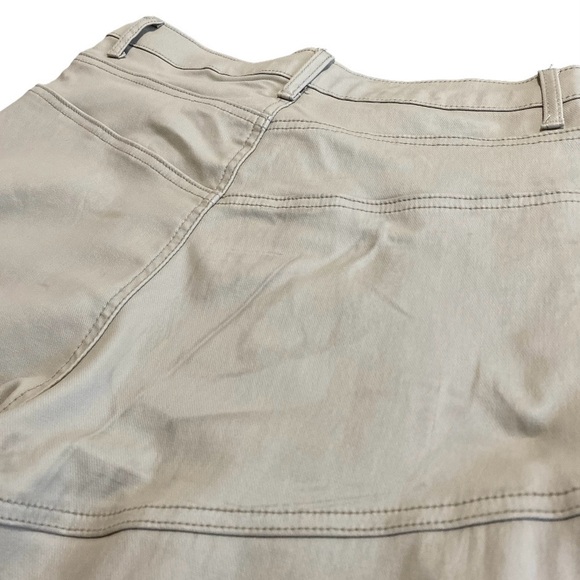 Pretty Little Thing Stone Hourglass Coated Skinny Jeans - Picture 5 of 9